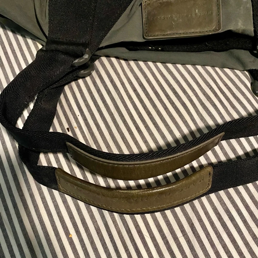 Marc by Marc Jacobs Grey and Black Canvas Utility Tote Bag - Picture 8 of 8